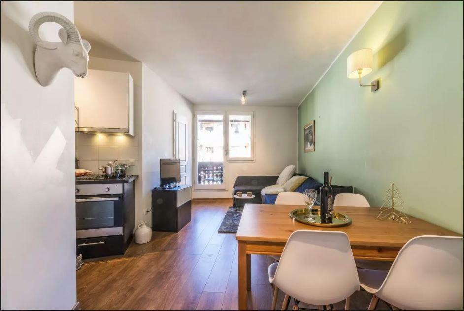 Apartment Lognan 2 *