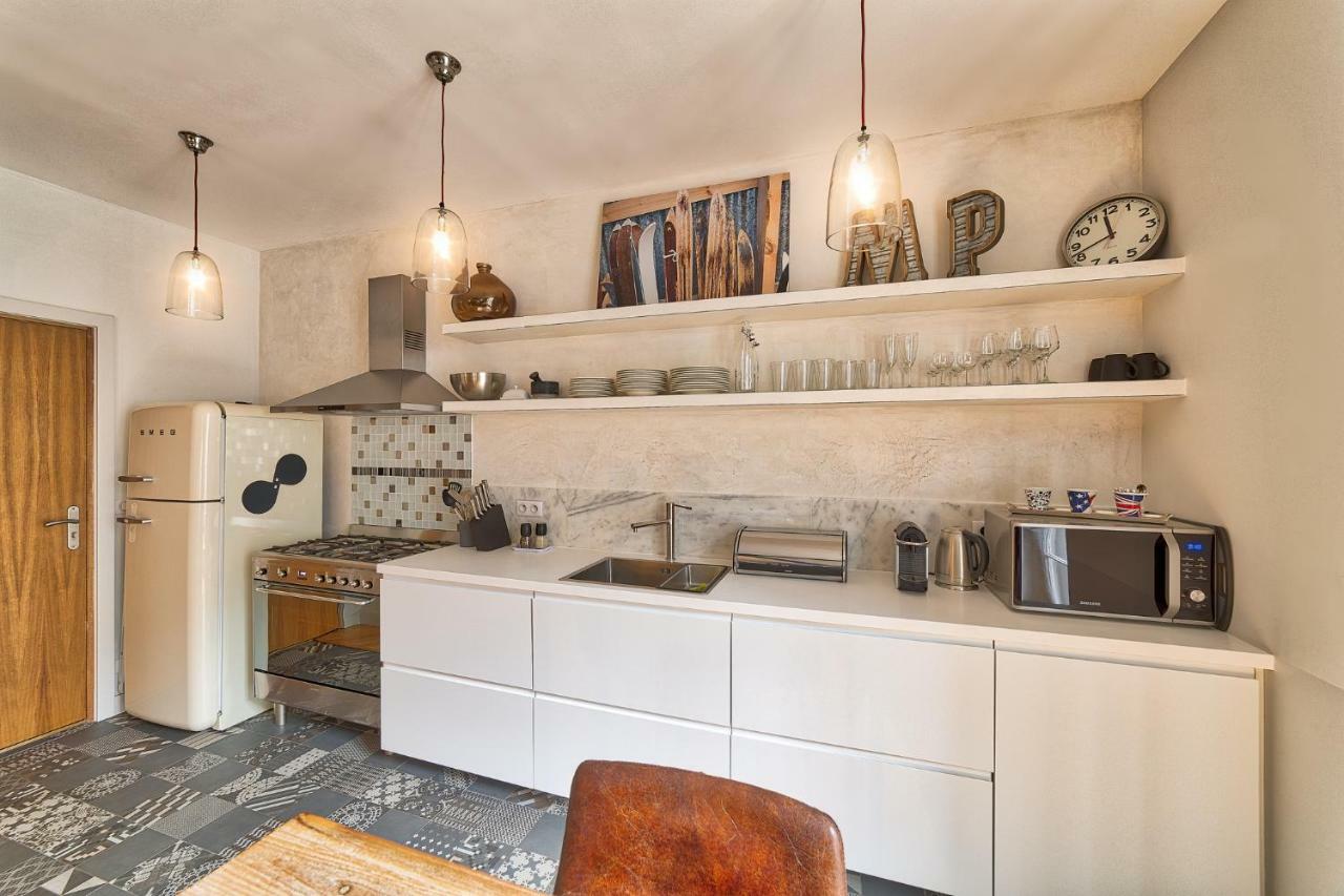 Marie Paradis Apartment