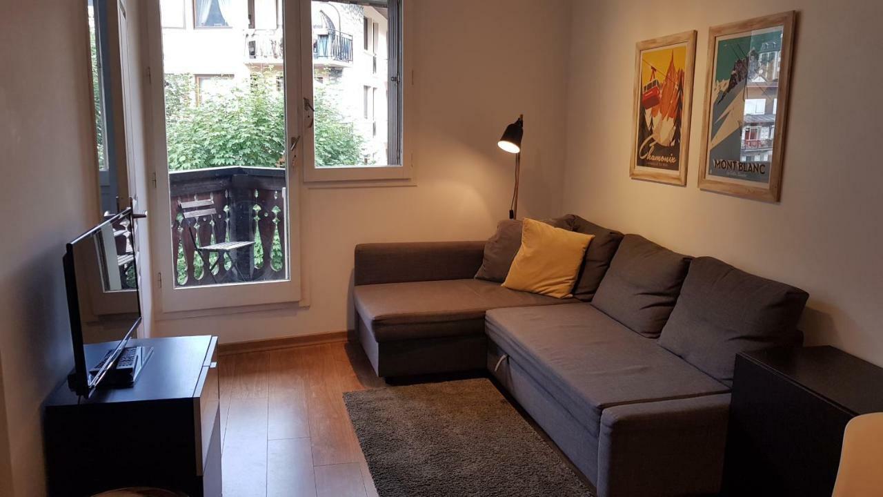 Lognan 2 Apartment