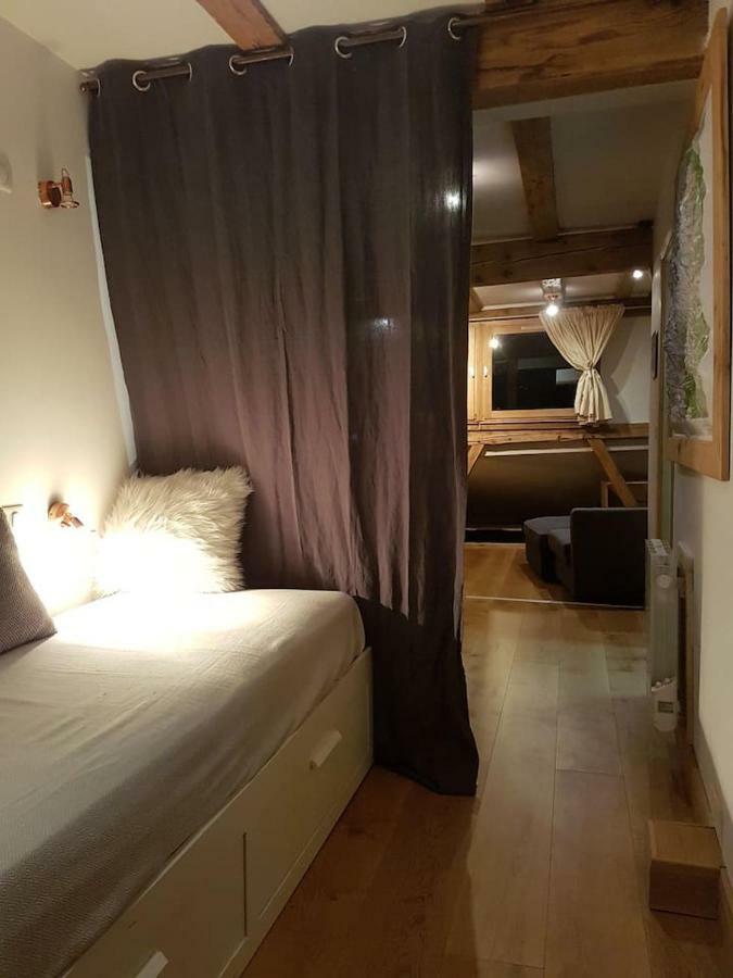Beautiful In Centre With Superb Mountain Views Appartement
