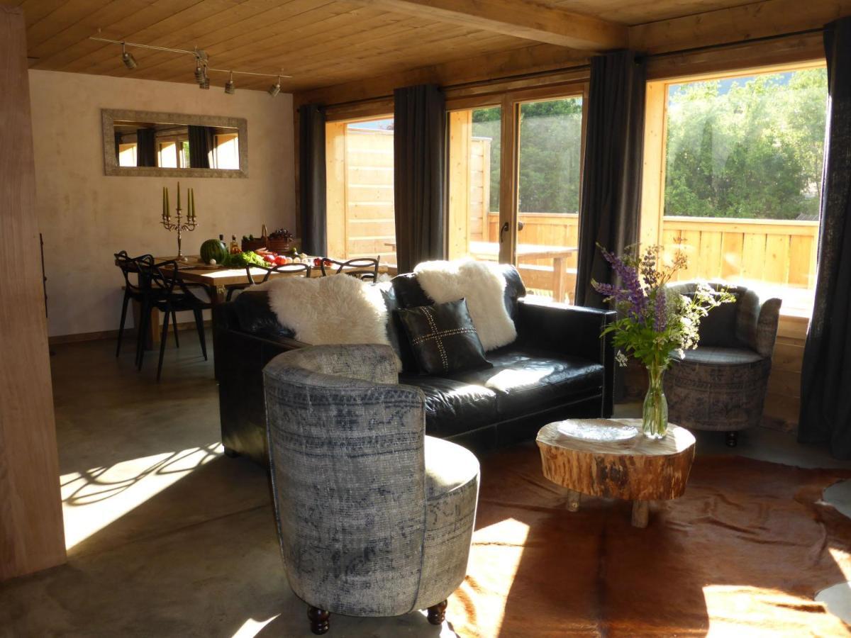 Les Aquarelle Chalet *