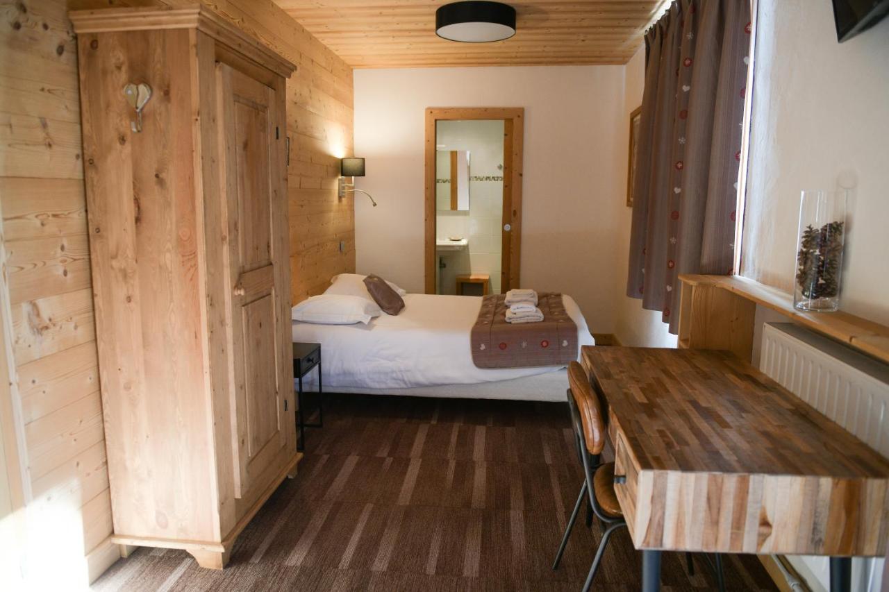 Le Dahu Hotel 2*
