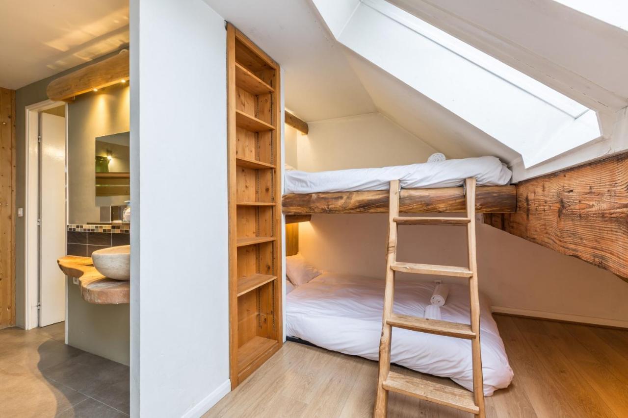 Genevrier Apartment *