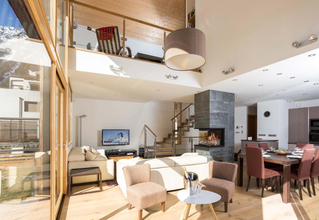 Couttet - Year Chalet