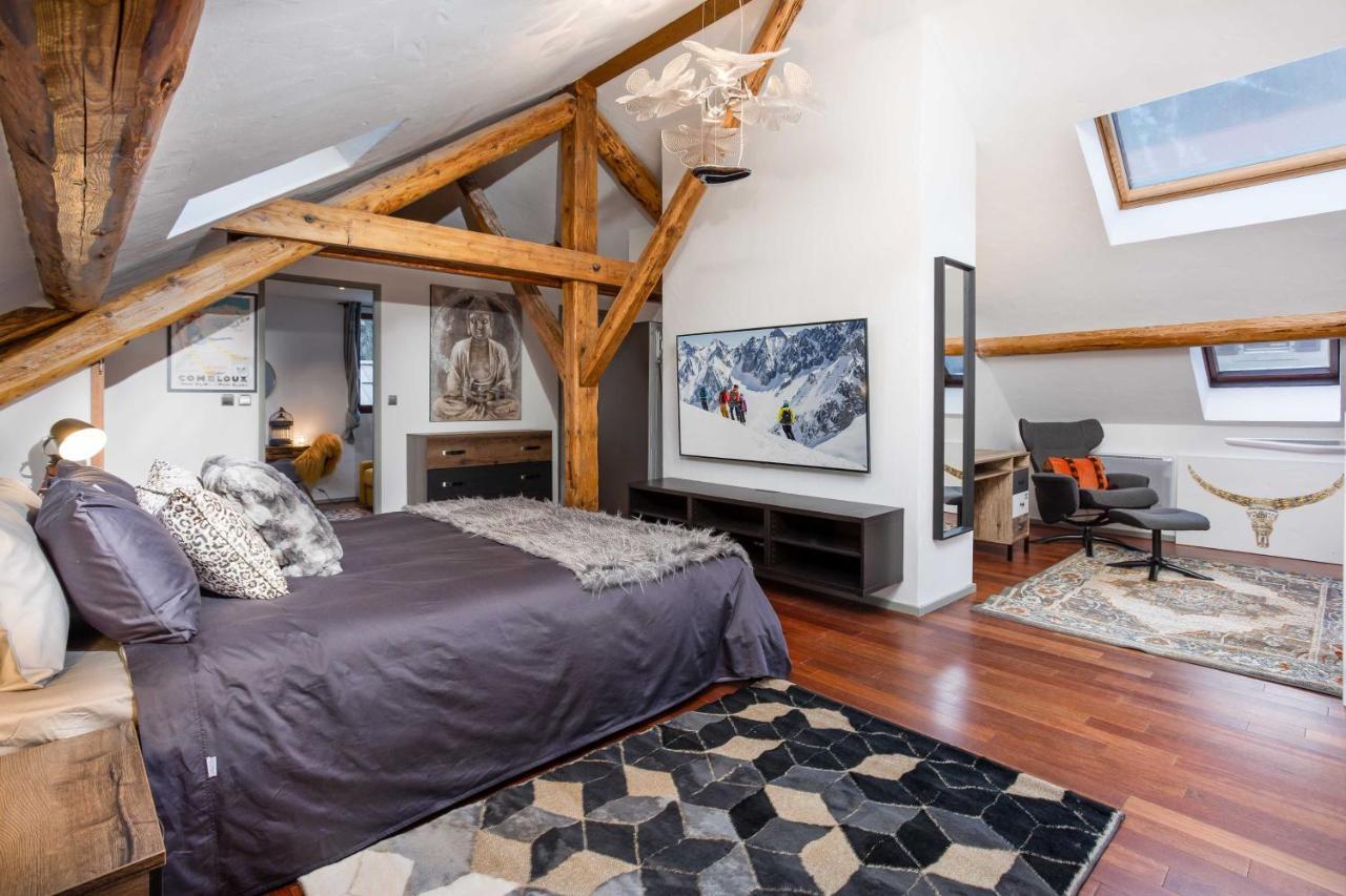 Mon Idee Penthouse- Year *