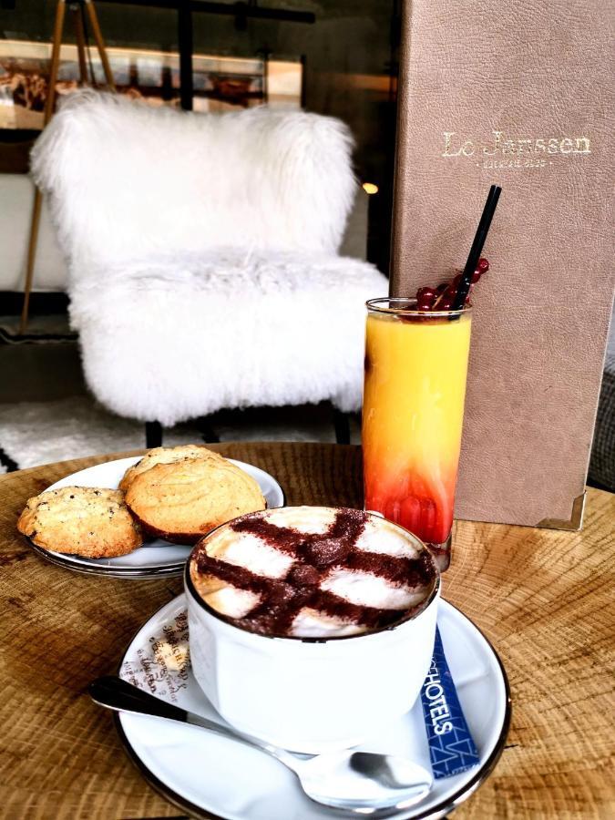 Hotel La Folie Douce *