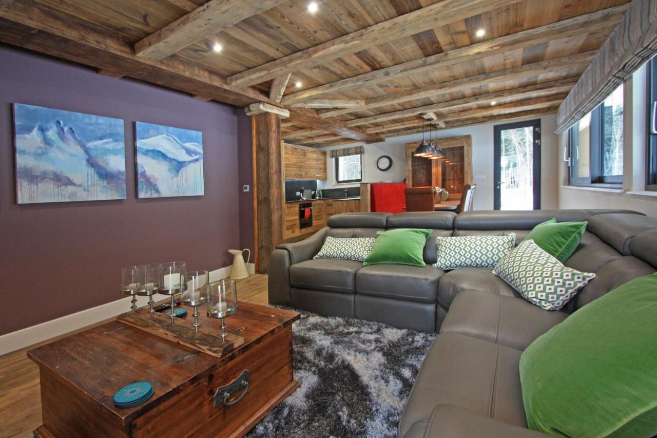Des Amis Appt 1 - Year Apartment *