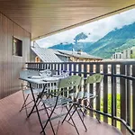 Apt Or Chalet Near The Slopes Chamonix Mont Blanc