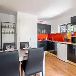 Modern Apt With Balcony In The Center Of Chamonix