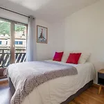 Modern Apt With Balcony In The Center Of Chamonix