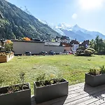 Appartement Avec Terrasse A Chamonix, Parking Et Wifi - Fr-1-343-230