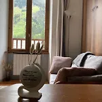 Abeille De Chamonix