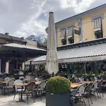 Abeille De Chamonix