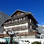 Chamonix : Bel Appart 4 Pers, 2 Ch, Wifi, Parking, Animaux Acceptes - Fr-1-343-257