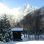 Chalet With 3 Bedrooms In Chamonix-Mont-Blanc, With Wonderful Mountain