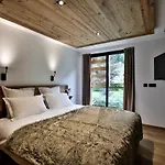 Black Stone Chalet