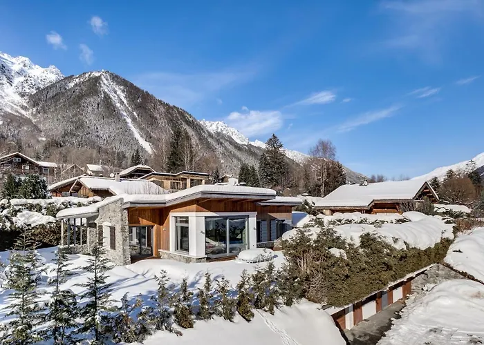 Chalet Safari. Face Au Mont-Blanc.