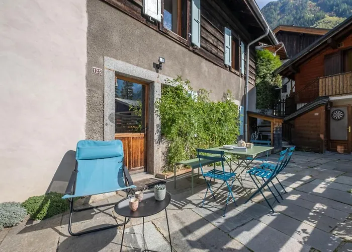 Loft-Chalet With Exterior And View In Chamonix