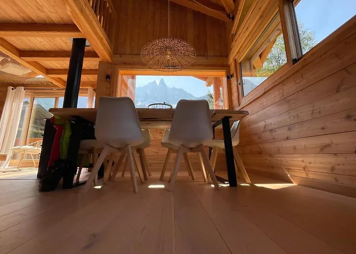 Chalet Mitoyen pour 8 avec BALCON et JARDIN