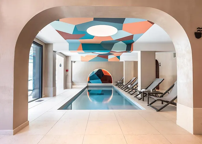 Chalet Hotel Le Prieure & Spa