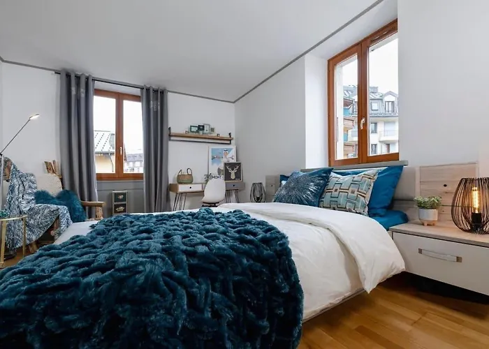 Central Chamonix - Quiet & Parking 6 Px Apartment