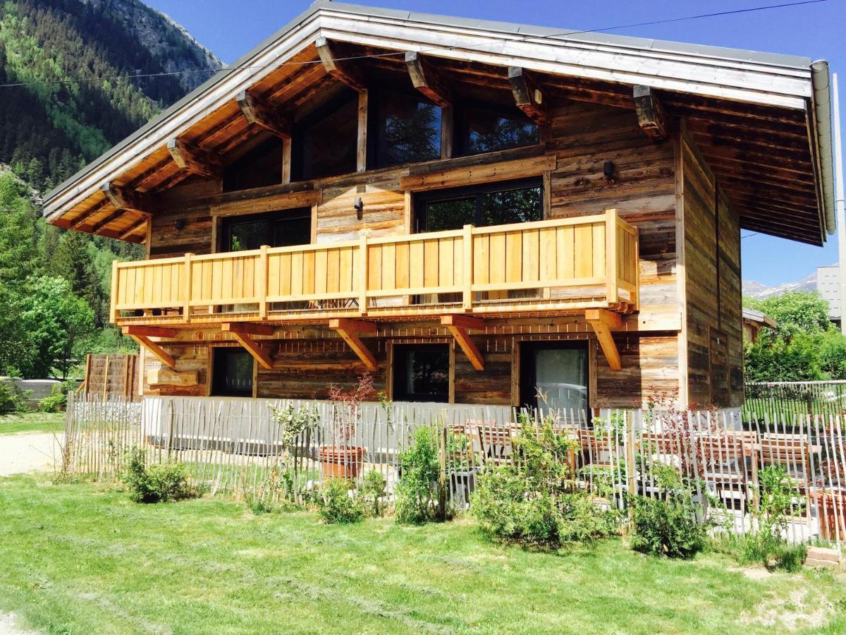 Le Petit Nicolas, Jacuzzi, Vue Mont Blanc Chalet *