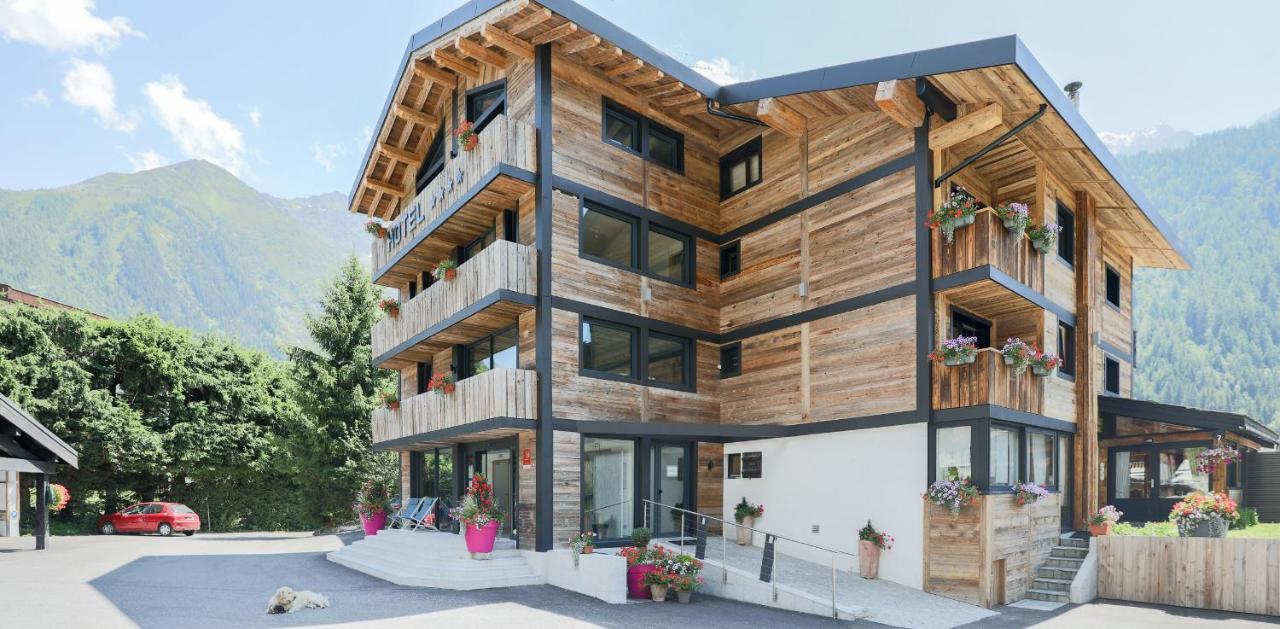 Le Montana & Hotel