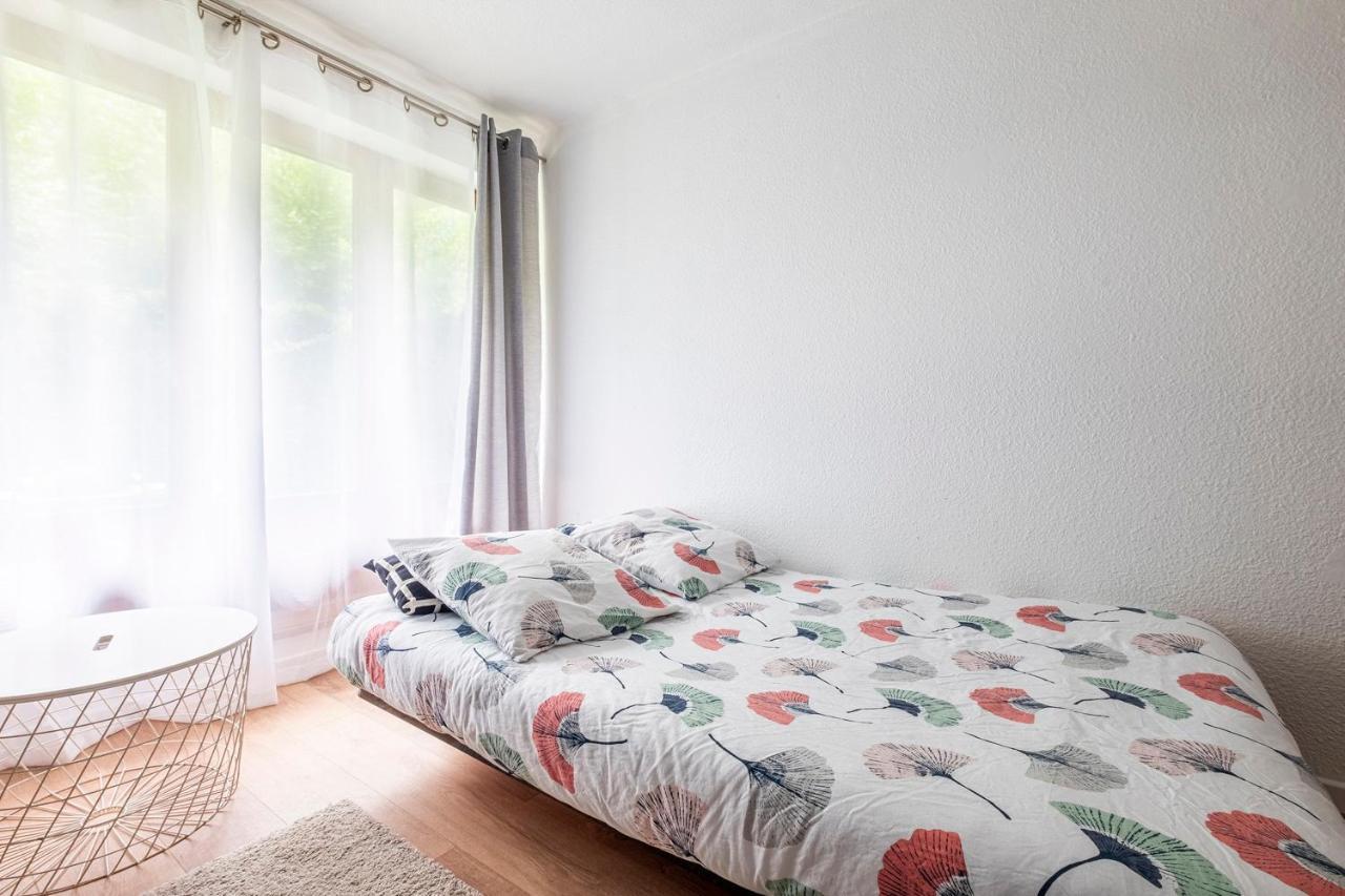Apartment Sapi Happy Sunny Flat With A Garden Chamonix