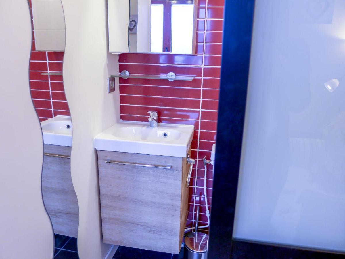 Apartment Le Bois Du Bouchet-6 By Interhome Chamonix
