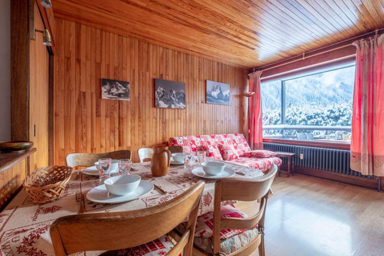Apartment With Balcony Close To The Slopes Chamonix