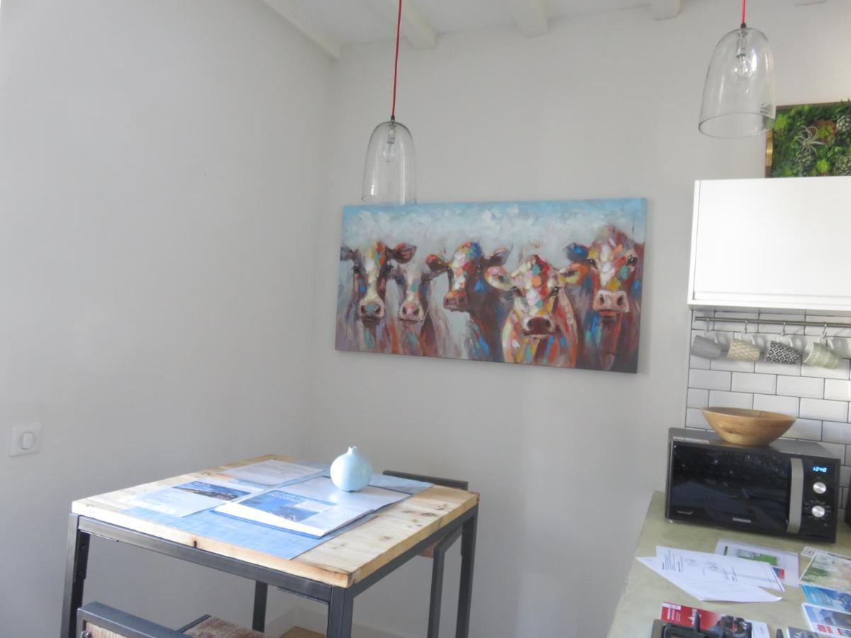 Marie Paradis 15 Apartment