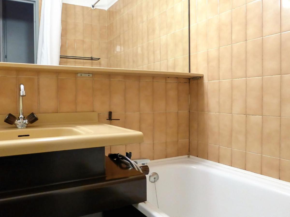 Le Chamois Blanc-8 By Interhome Apartment