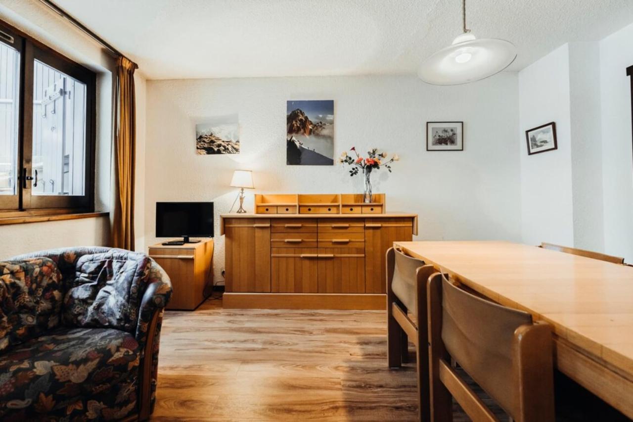 Appartement Liarets Furnished Flat *