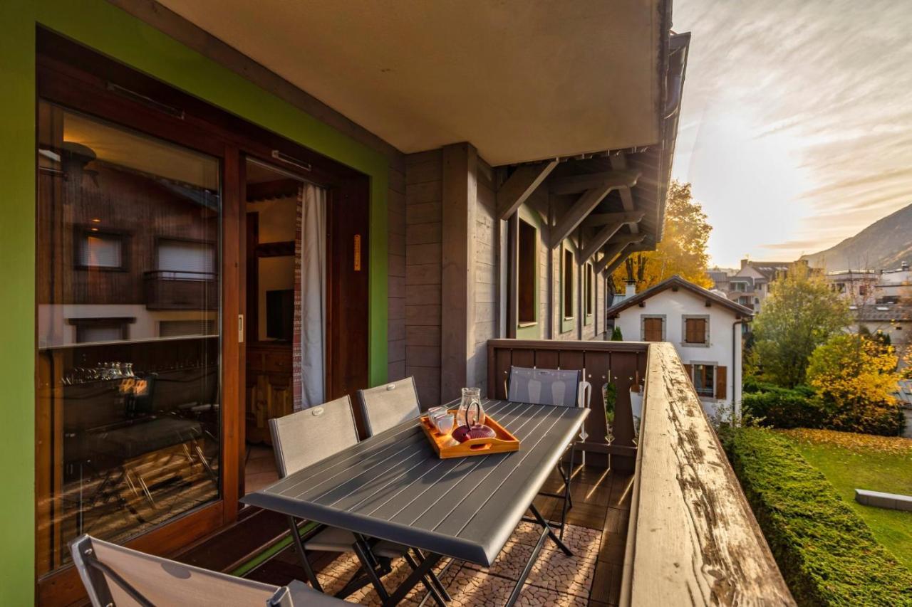 Apartment Grepon -city Center - Free Swimming Pool, Sauna, Gym - Free Parking - By Cozee Chamonix