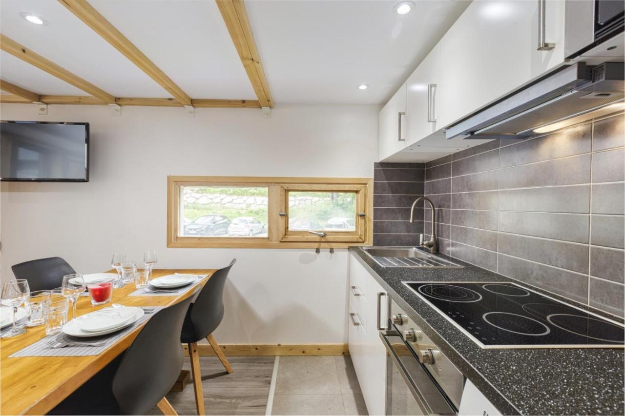 Grand Roc C - Modern 2br Close To Grand Montets Lift - By Cozee Chamonix