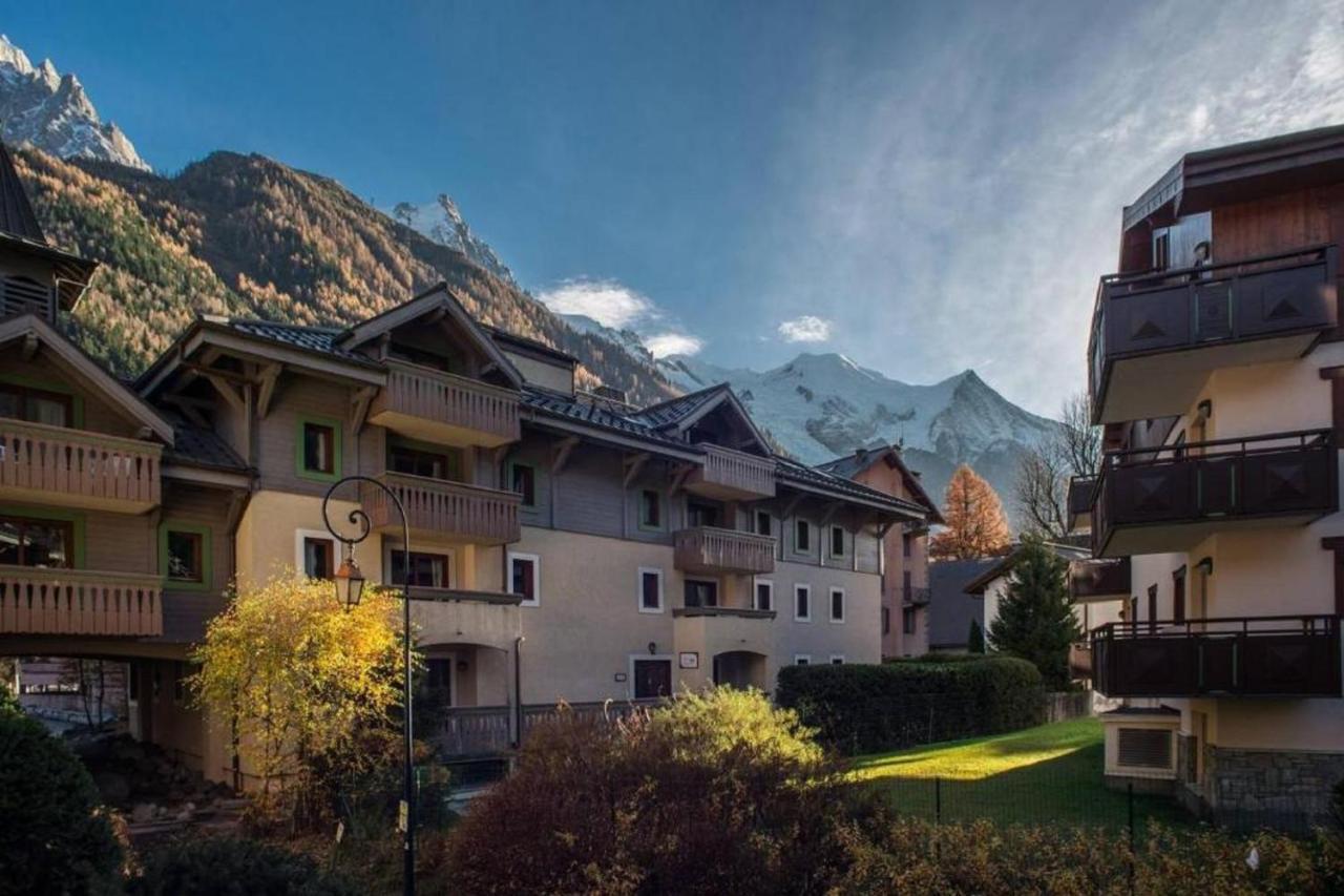 La Ginabelle Vue Mont Blanc Avec Piscine Apartment Chamonix