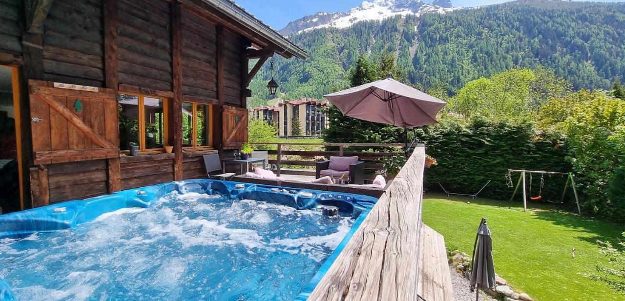Falcon With Hot Tub - In A Great Location! * Chamonix