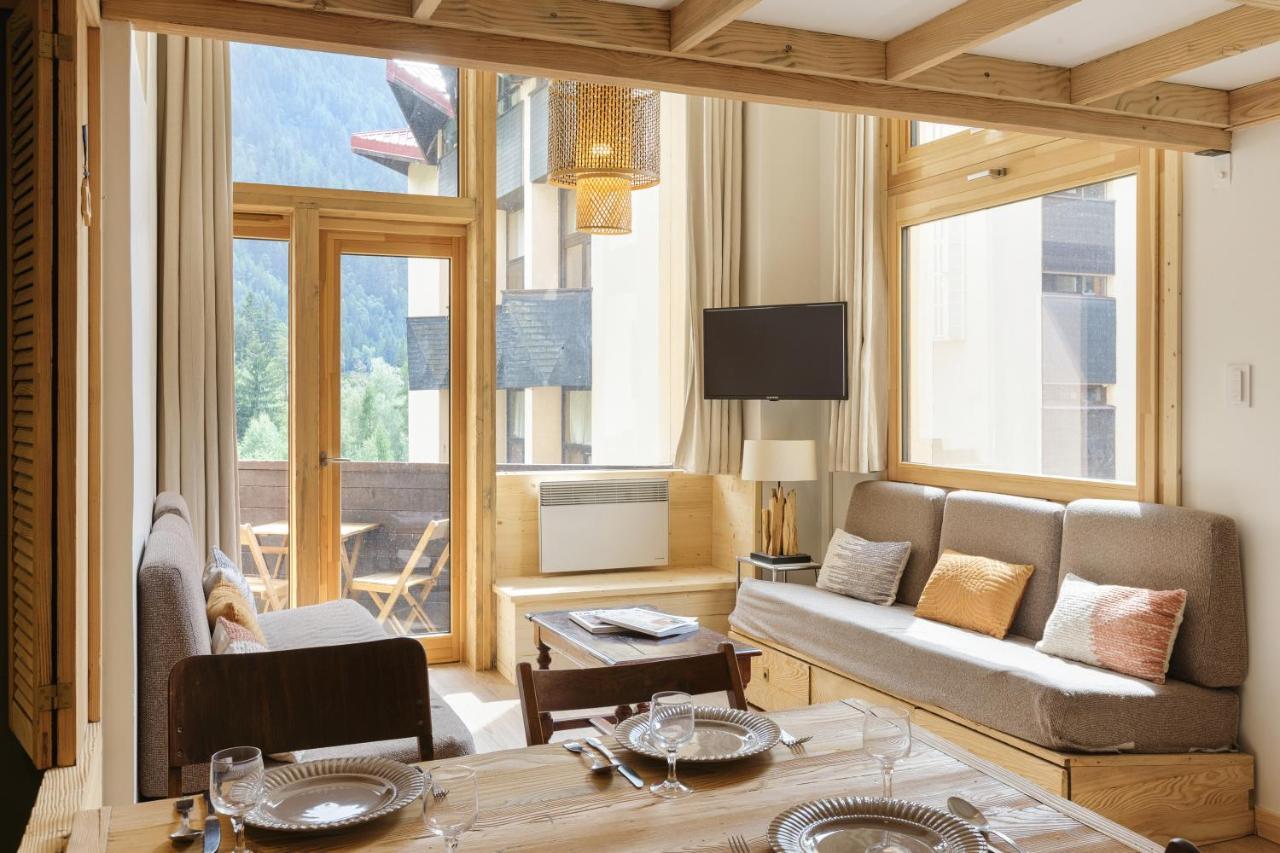 Apartment Grand Roc - Campanules 205 - Happy Chamonix