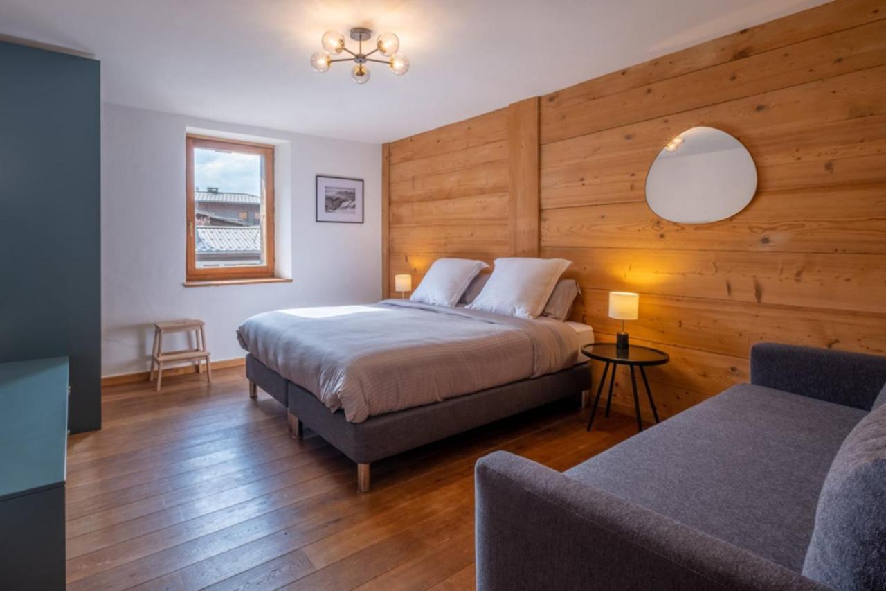 Loft-chalet With Exterior And View In Chamonix