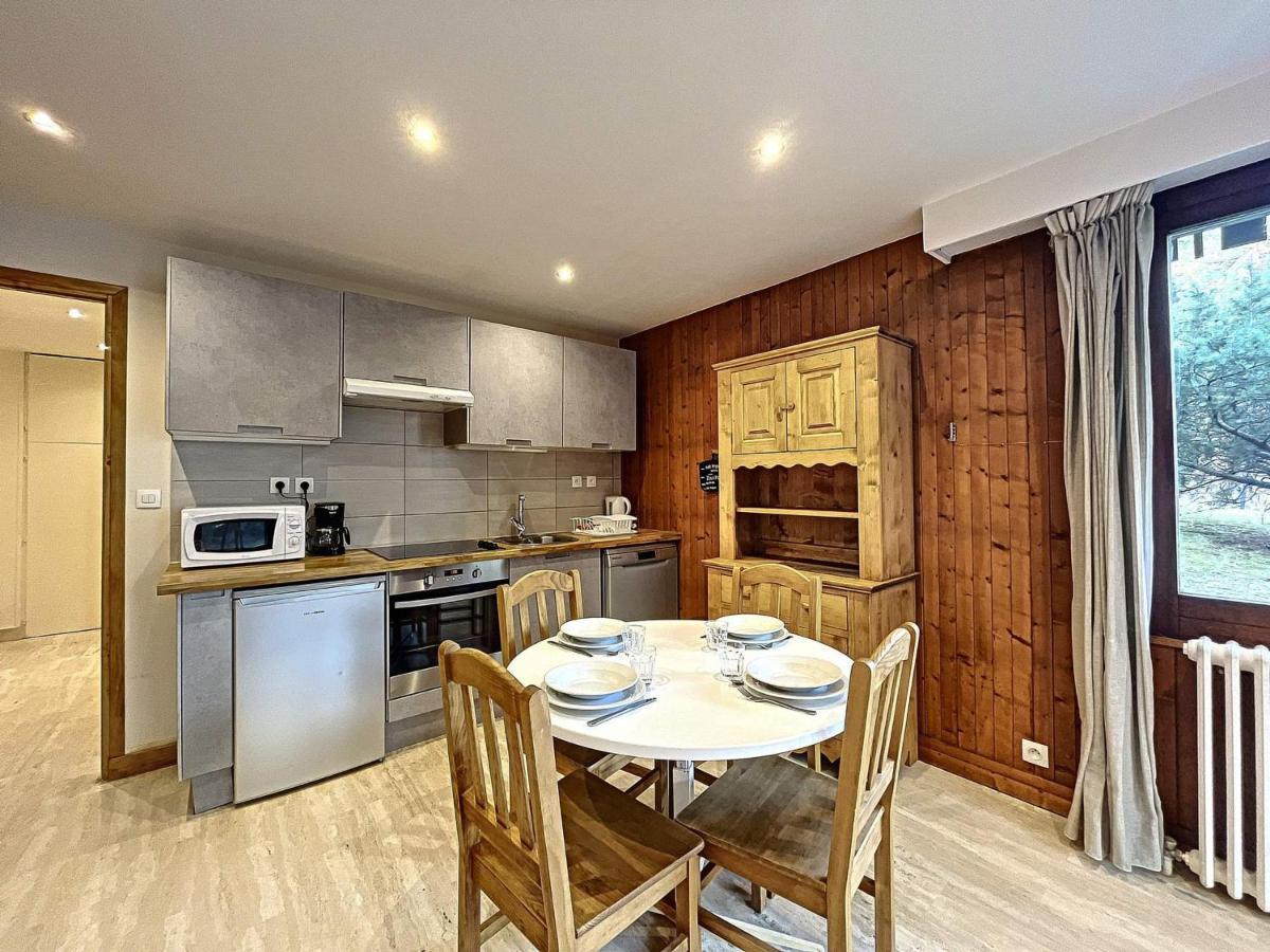 Chamonix: Appt 2p, 4 Pers, Terrasse, Parking, Proche Centre Et Telecabine - Fr-1-507-26 *