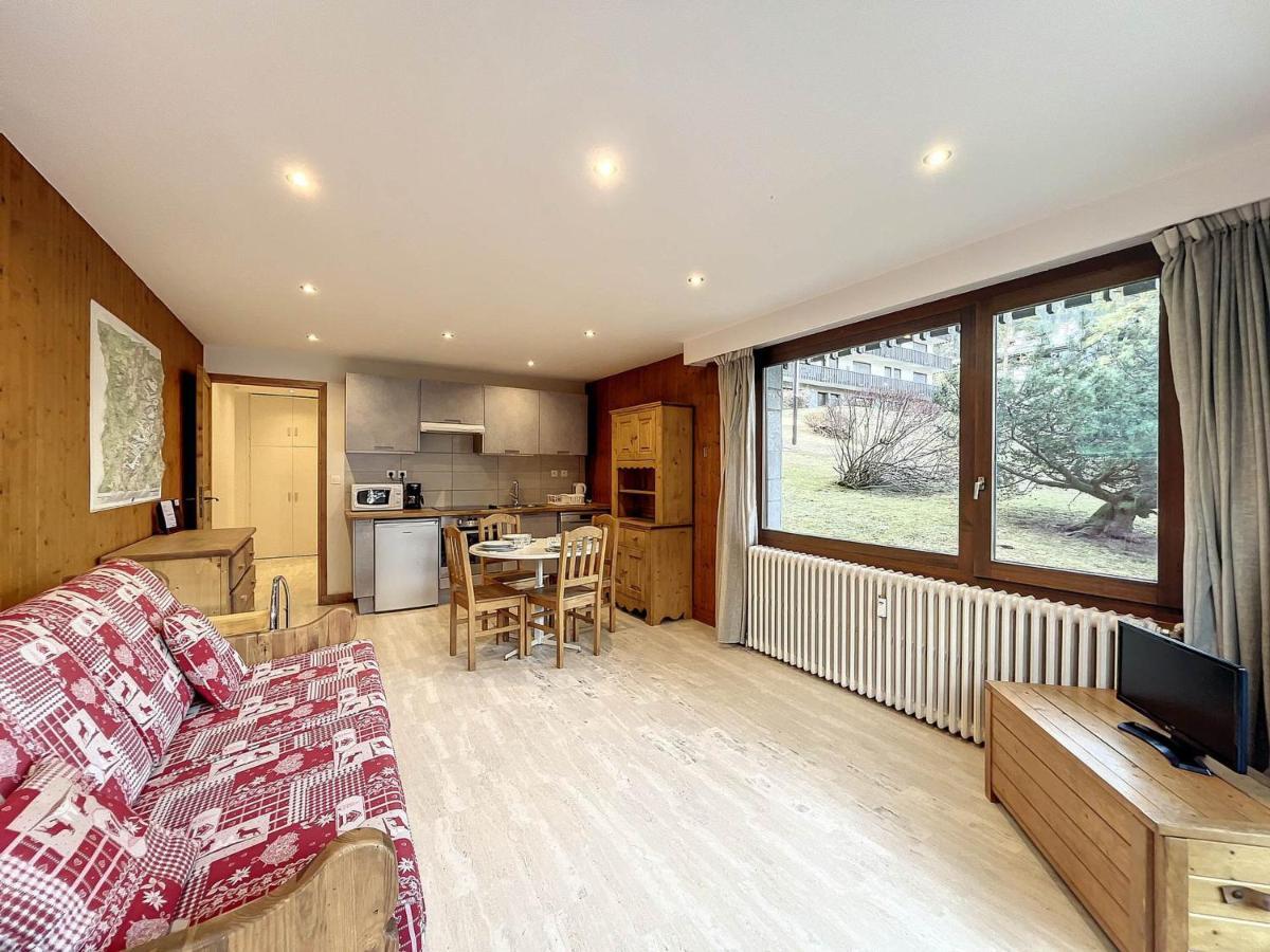 Chamonix: Appt 2p, 4 Pers, Terrasse, Parking, Proche Centre Et Telecabine - Fr-1-507-26 * Chamonix