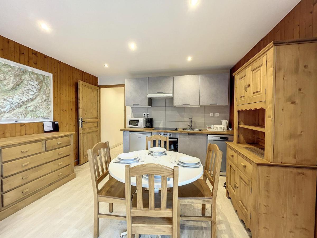 Chamonix: Appt 2p, 4 Pers, Terrasse, Parking, Proche Centre Et Telecabine - Fr-1-507-26 * Chamonix