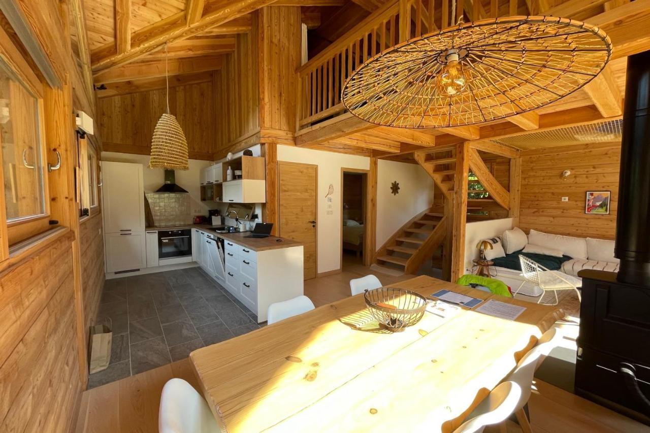 Mitoyen Pour 8 Avec Balcon Et Jardin * Chamonix