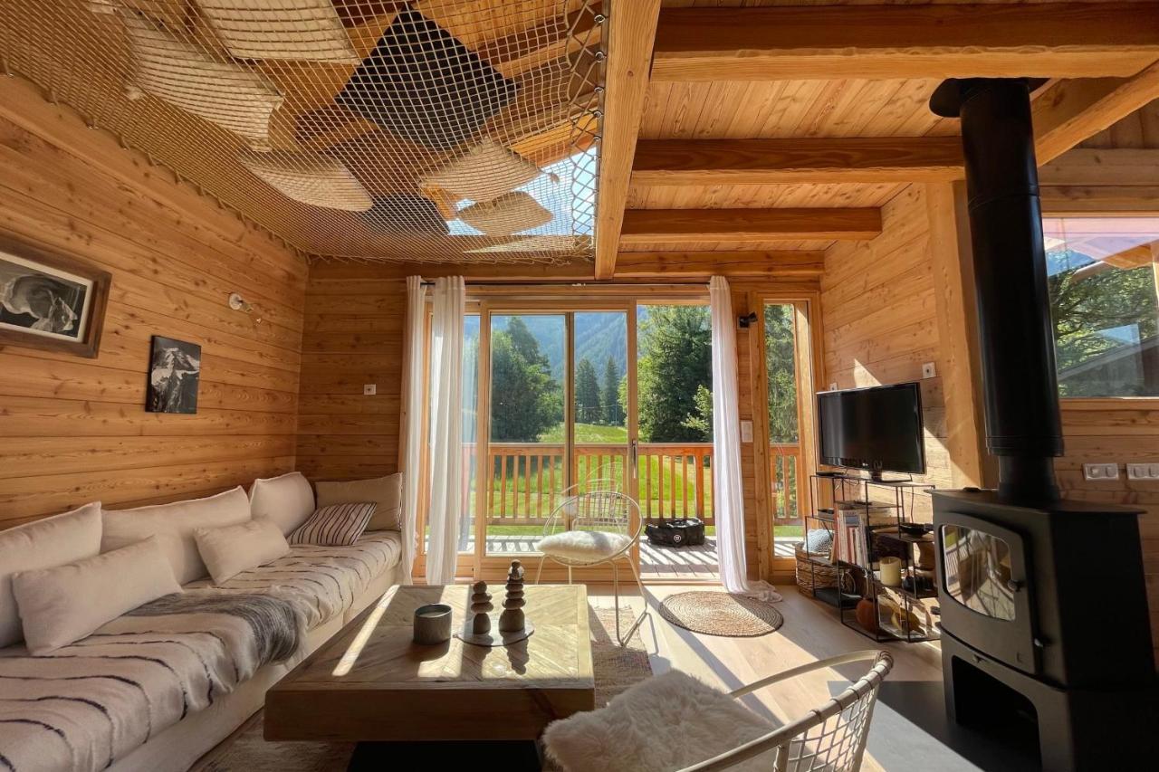 Mitoyen Pour 8 Avec Balcon Et Jardin Chalet *