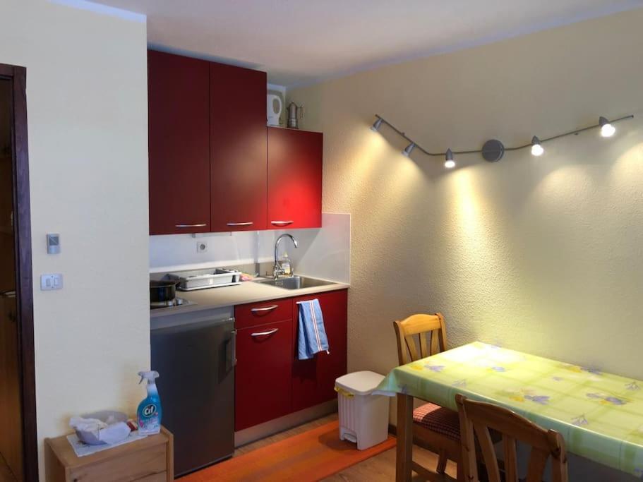 Apartment Centre - 2 Pieces 32 M2 *