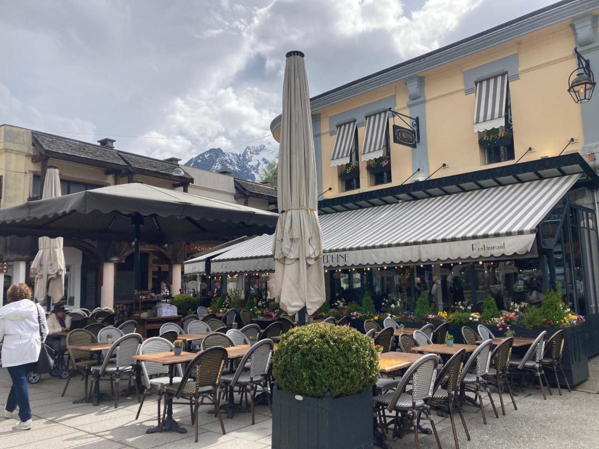 Abeille De Chamonix