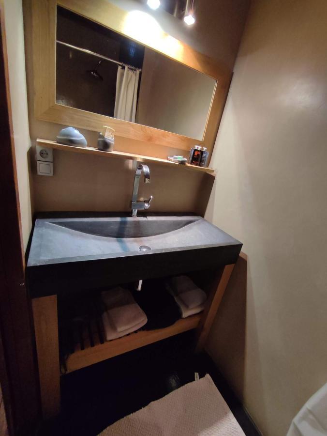 Dans Maison De Pays Pour 5 Personnes Apartment *