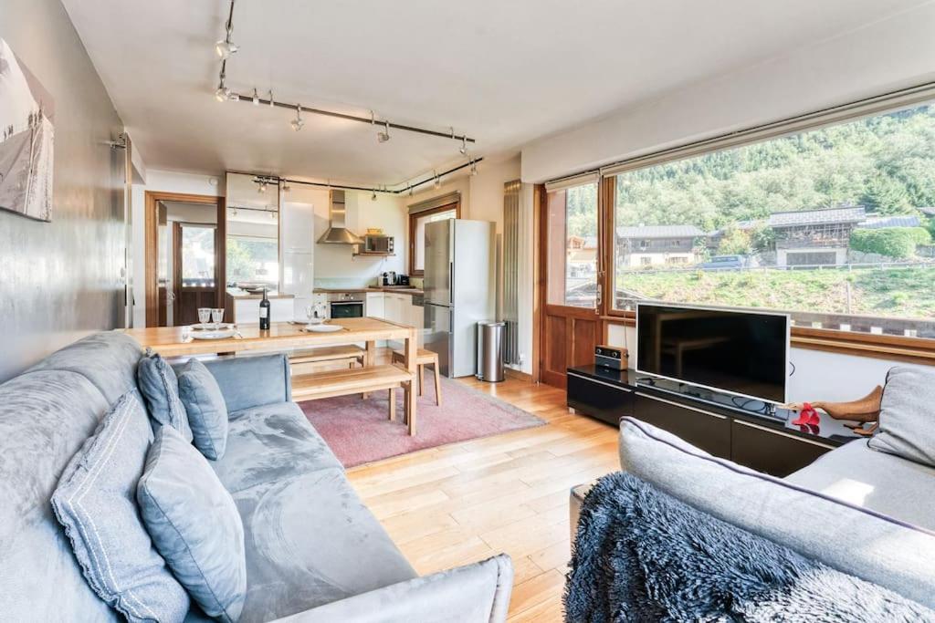 Barrats 2 - Great Location. Homey And Luminous. Apartment Chamonix