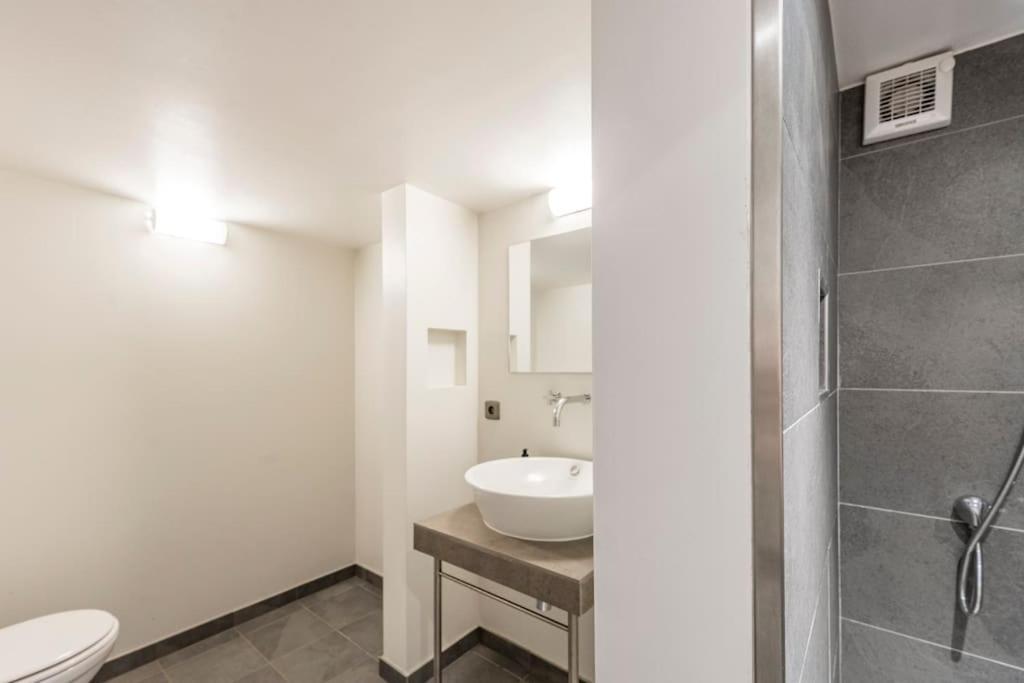 Spectacular Chalet With 5 Ensuite Bedrooms And Sauna Chalet *