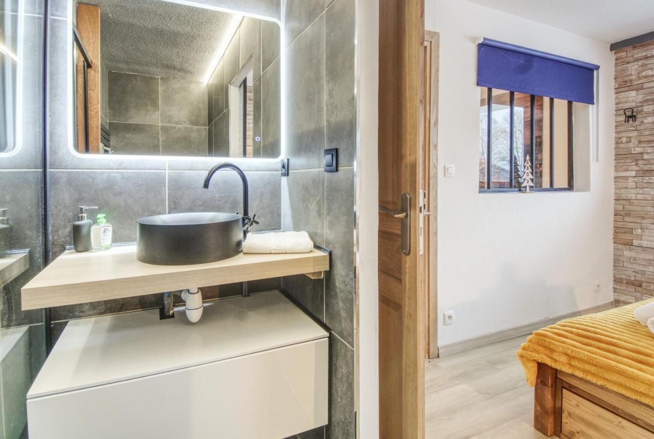 Sierra Apartment *